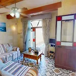 Qala Bed&Breakfast With Swimming Pool - Il-Wenniessa